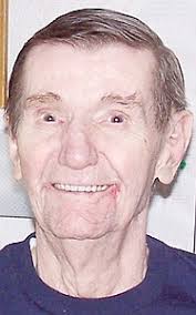 Robert Knickerbocker's Instagram, Twitter & Facebook