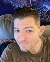 Steven Poteat's Instagram, Twitter & Facebook