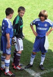 'when we're with england, in a room together, i'll just be making him laugh,' says rice. Jamie Cummings And Mason Mount With Declan Rice Chelseafc