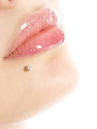 piercing narbe entfernen methode und wirkung wunderweib