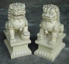 Pin By Katherine Holton On Foofrou Dog Garden Statues Dog Garden Foo Dog