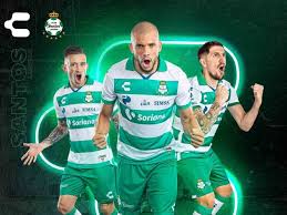 De c.v., commonly known as santos laguna or santos, is a mexican professional football club that competes in the lig. Santos Laguna Honra Su Primer Titulo En Su Nuevo Uniforme