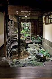 Cozy Japanese Mini Courtyard Garden Ideas Https Hajarfresh Com Cozy Japanese Mini Courtyar Courtyard Landscaping Japanese Garden Design Traditional Landscape