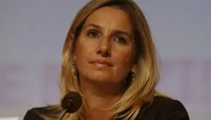 Το επίσημο fan page της μαρίας μας αναγνωρισμένο απο την ιδια!!!! Poia Einai H Sofia Mpekatwroy To Biografiko Ths A8lhtrias Star Gr