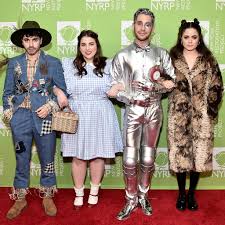 Our favorite spooky halloween songs. Celebrity Halloween Costumes 2019 Pictures Popsugar Celebrity