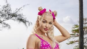 Für geld mache ich alles! Emmy Russ Es War So Belastend Diese Selbstzweifel Plagen Die Krawall Beauty News De