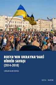 Batı, silahlı kuvvetlerin rusya tarafından desteklendiğini iddia ediyorsa da rusya federasyonu bu iddiaları kesin bir dille yalanlıyor. Rapor Rusya Nin Ukrayna Daki Hibrid Savasi 2014 2018 Guvenlik Seta