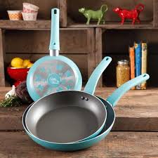 The Pioneer Woman Butterfly 3 Piece Non Stick Fry Pan Set With Butterfly Logo Walmart Com Pioneer Woman Dishes Fry Pan Set Pioneer Woman Kitchen