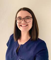 Ashley Gault's Instagram, Twitter & Facebook