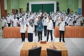 Menurut eko, rencana kenaikan gaji pendamping desa akan dilaksanakan tahun ini. Badan Pendidikan Penelitian Dan Penyuluhan Sosial Kementerian Sosial Republik Indonesia