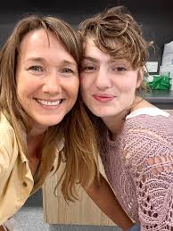 Support for autistic young woman in Nambour mental health unit