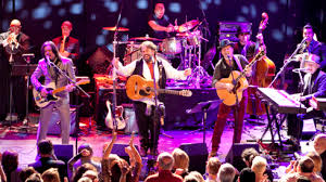 Do you like this band? Review The Mavericks 25th Anniversary Tour Lights Up The Belly Up Los Angeles Times