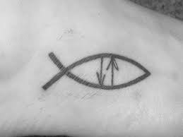 25 Awe Inspiring Jesus Fish Tattoos Slodive Tattoos Crest Tattoo Aa Tattoos