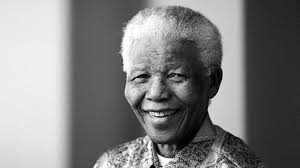Nearly three centuries of white domination had ended. Nelson Mandela Vom Ausgestossenen Zum Versohner Sudafrikas Politik Sz De