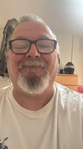 Hi everyone. Thought I would i produce myself. I live in a place called  rochester in kent. We are lucky to have a lot of history here being an old  town. Anyway