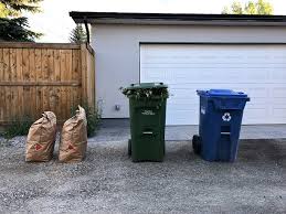 With anaerobic digestion, food waste is put in an those contaminants include items that residents are asked to put in the green bin, and that many believe to. Using Your Green Cart