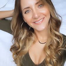 Liane Vera (@liane.vera) • Facebook