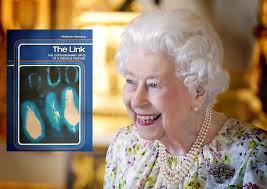 WITH DEEPEST GRATITUDE YOUR MAJESTY Although I never met the Queen, I hold  her in my heart. In 1979, I was privileged to have dinner at Buckingham  Palace with Prince Phillip. One