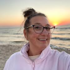 Where to buy local honey in Charlotte, MI?