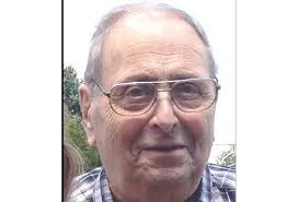 Robert Giola Obituary (1939