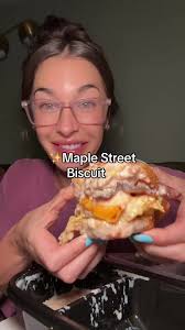 sunday sessions #breakfast #biscuit #eatwithme #mukbang #hungry #food