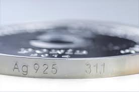The other 7.5% is usually copper, but can be other metals as well. How Much Is 925 Silver Worth 925 Sterling Silver Value Explained First Quarter Finance