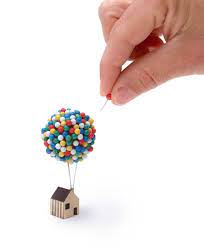 A Balloon Pin House That Carl Fredricksen Would Appreciate Up Balloons Balloons Balloon House