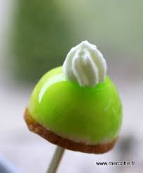 Sucettes Tarte Citron Vert Ou Le Citron Vert En Mignardise Citron Vert Tarte Au Citron Mignardise