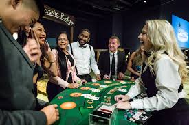 Regular blackjack gives the house (the casino) an edge of about 0.5% to 3.0% depending on the rules and how well you play. How To Play Blackjack Like A Pro 10 Tips Aces Wild Entertainment