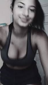 Amanda Arias (@amandaarias89)