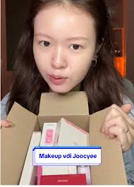 Xác Định Undertone Da Olive Lạnh: Hướng Dẫn Chọn Kem Nền và Makeup Phù Hợp 