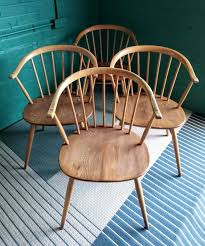 Set Of 4 Ercol 449a Chairs Designed By Lucian Ercolani Known As Cowhorns After The Shape Of The Sinuous Back Rest W Chair Design Mid Century Furniture Chair