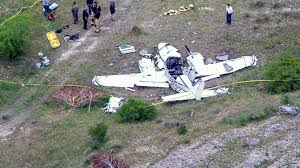 No one was inside the privately owned. Texas Plane Crash 6 Dead Include Ex Nyc Mayor S Great Granddaughter