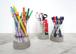 It may be my architecture background, but i absolutely love colored pencils. Diy Recycled Pencil Holder Ohoh Deco