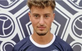 PORTUALI DORICA. Quarto innesto, arriva un difensore