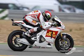 Papa paolo fand nach dem tod des unvergesslichen sohnes bewegende worte. Sein Schonstes Podest Vor Elf Jahren Wurde Marco Simoncelli Weltmeister