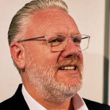 If you haven't heard the news already, we're excited to announce the  arrival of Wayne Paskin as our new Head of Business Development and Roger  Giles as Head of Sales and Product