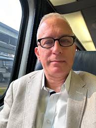 Eric Reader (@eric.reader) • Threads, Say more