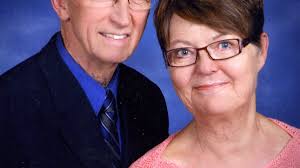 Gwen and Larry Scilley