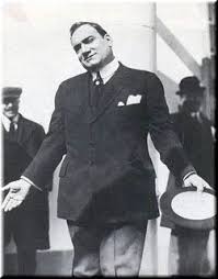 I can think of no other tenor, before or since mario lanza, who could have risen with comparable success to the challenge of playing caruso in a screen biography. Enrico Caruso King Of The Operatic Tenors Some History And Some Stories On This Remarkable Man Part 1 History In The Raw The Bare Facts Of History That You Don T Get To Read Very Often