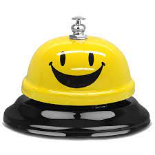 Amazon.com: Wekoil Campana de servicio de escritorio con cara sonriente  para restaurante, habitación de hotel, cocina, fiesta, escuela, aula,  oficina, ancianos, profesores, estudiantes, gran campana, amarillo, 3.3 in,  amarillo : Productos de