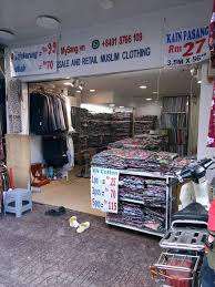 Borong tudung 3.685 views4 year ago. Wanita Ini Kongsikan Barang Wajib Perlu Anda Beli Jika Ke Ben Thanh Market Vietnam Libur