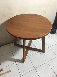 Berpengalaman furniture meja kursi sekolah lebih dari 40 tahun. Jenis Jenis Bahan Ukuran Dan Desain Meja Di Indonesia Jagone Furniture