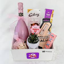 Buy Best Gift For Womens Day - Angroos