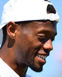 Chris Eubanks is back at the Hall of Fame Open 🎾 🌊 A Wimbledon  quarterfinalist in 2023 and a proud member of Team USA at the Paris 2024  Olympics, Eubanks returns to