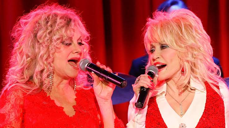 Dolly Parton's Sister Stella Breaks Silence on Her Death, Reveals How She Was Helping People in Her Final Months | Just Jared - Celebrity News and Gossip | Entertainment