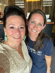 Tania Stanton's Instagram, Twitter & Facebook