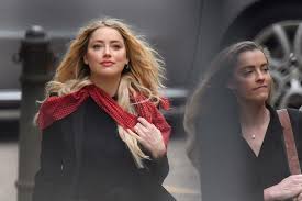 Many of us know her face, but not her name. Schwere Vorwurfe Gegen Johnny Depps Ex Frau Amber Heard Soll Vergewaltigung Von Assistentin Als Eigene Ausgegeben Haben Panorama Gesellschaft Tagesspiegel