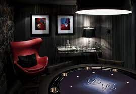 20 Playing Tables For A Luxury Gaming Room Small Room Design Game Room Decor Game Room Design