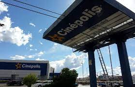 A Punto De Caer Marquesina De Cinepolis Vallarta La Opcion De Chihuahua